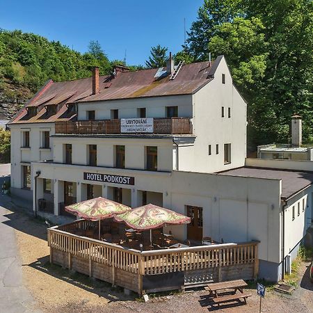 Hotel Podkost Libošovice Buitenkant foto