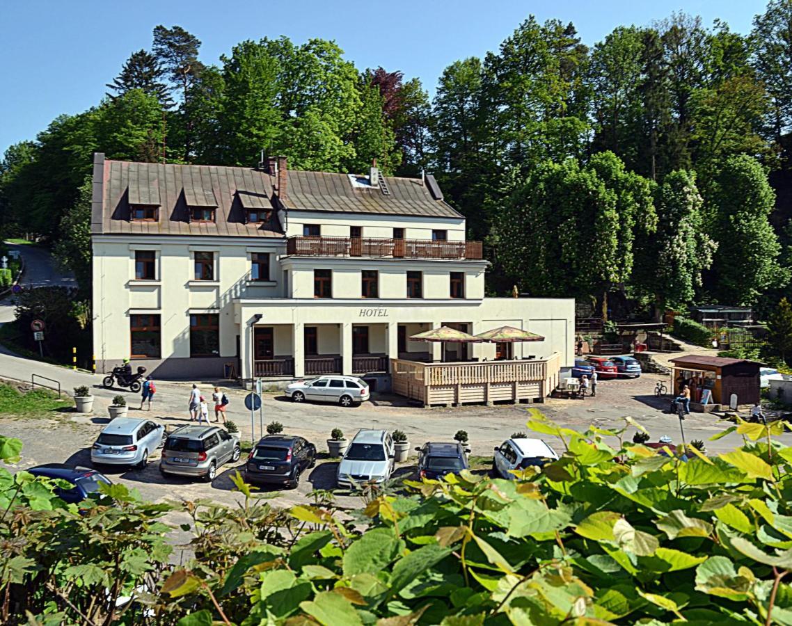 Hotel Podkost Libošovice Buitenkant foto