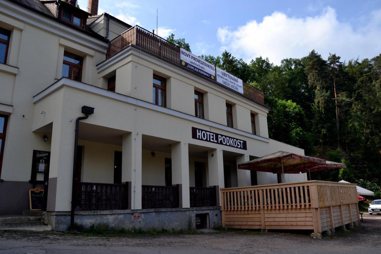 Hotel Podkost Libošovice Buitenkant foto