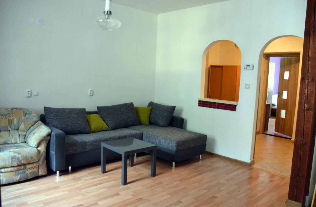Hotel Podkost Libošovice Buitenkant foto